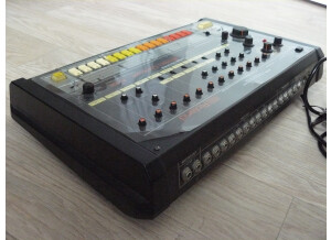 Roland TR-808 (99602)