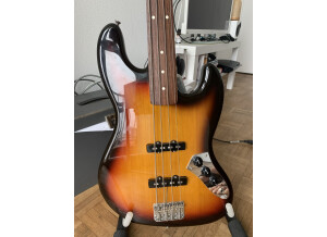 Fender Made in Japan Traditional '60s Jazz Bass Fretless