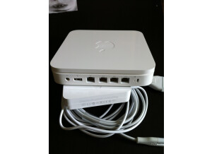 Apple airport extreme (51410)