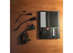 Polyend Tracker (10653)