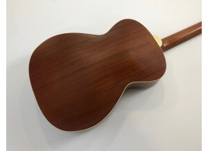 Guild M-240E Troubadour (82480)