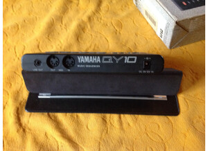Yamaha QY10 (78171)