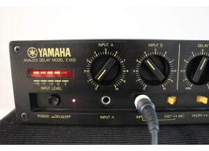Yamaha E 1005 (8556)