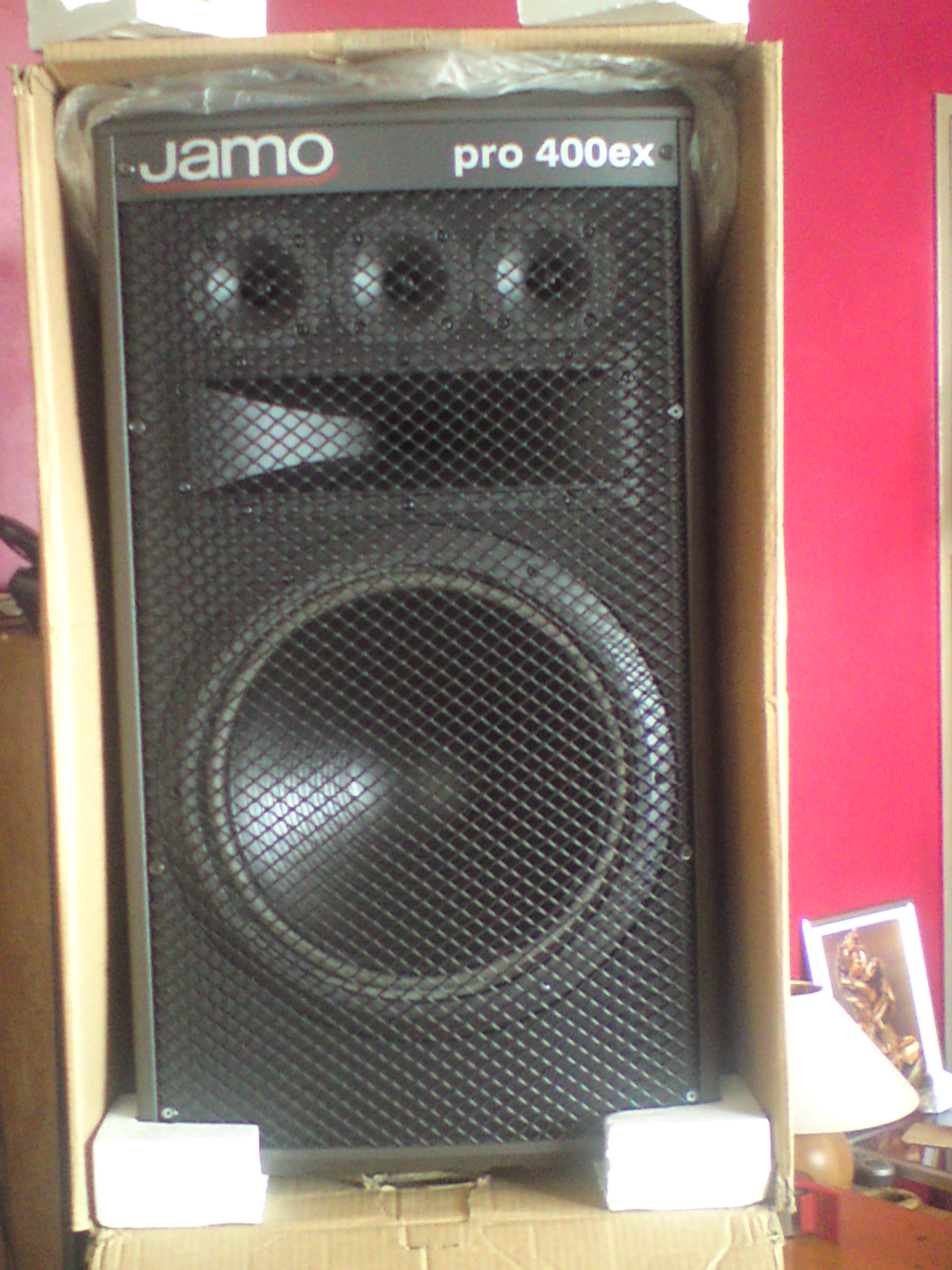 Jamo 400 professional store speakers