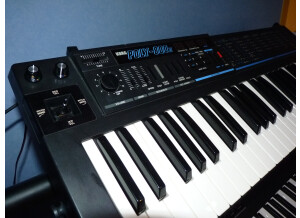 Korg Poly-800 v2 (99610)