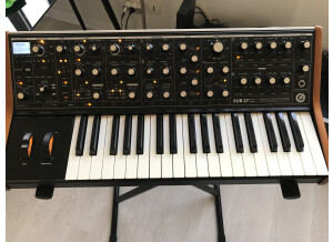 Moog Music SUB 37 (25509)