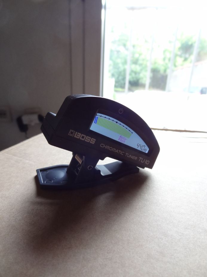 Boss TU-10 Clip-On Tuner