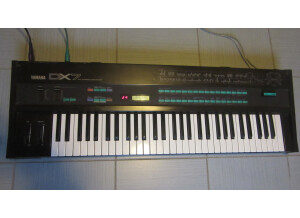 Yamaha DX7 (23897)