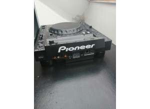 Pioneer CDJ-2000 (35698)