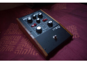 Moog Music MF-103 12-Stage Phaser (74205)