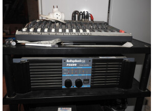 pa600.JPG