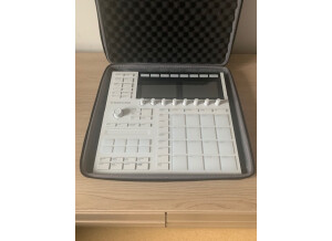 Native Instruments Maschine mk3 (18733)