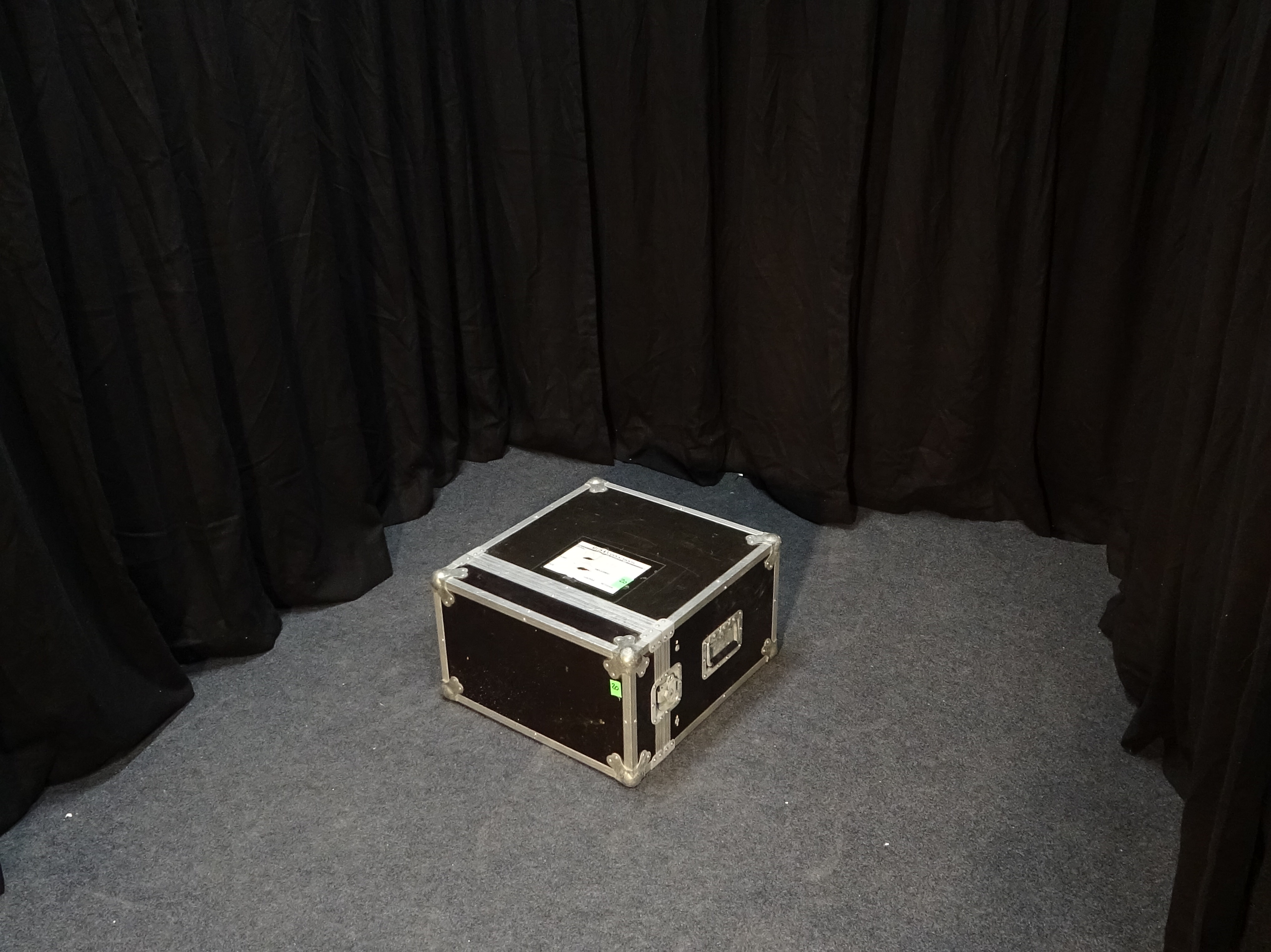 Flight case type rack 6U