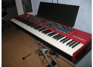 Clavia Nord Stage 2 88 (268)