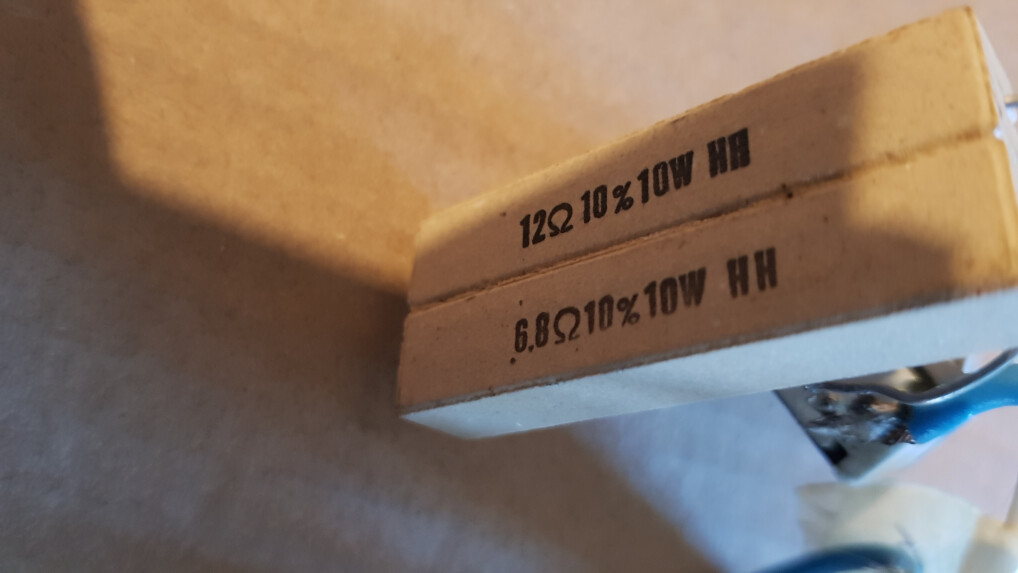4317804.jpg 4317804.jpg