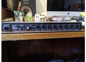 Behringer Ultragain Digital ADA8200 (52299)