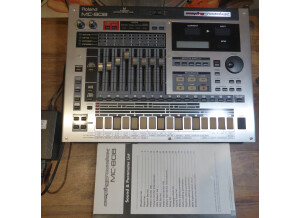 Roland MC-808 (82860)