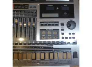 Roland MC-808 (65823)