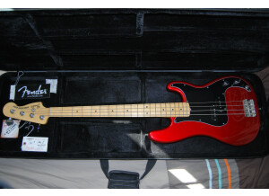 Fender [American Special Series] Precision Bass - Candy Apple Red Maple