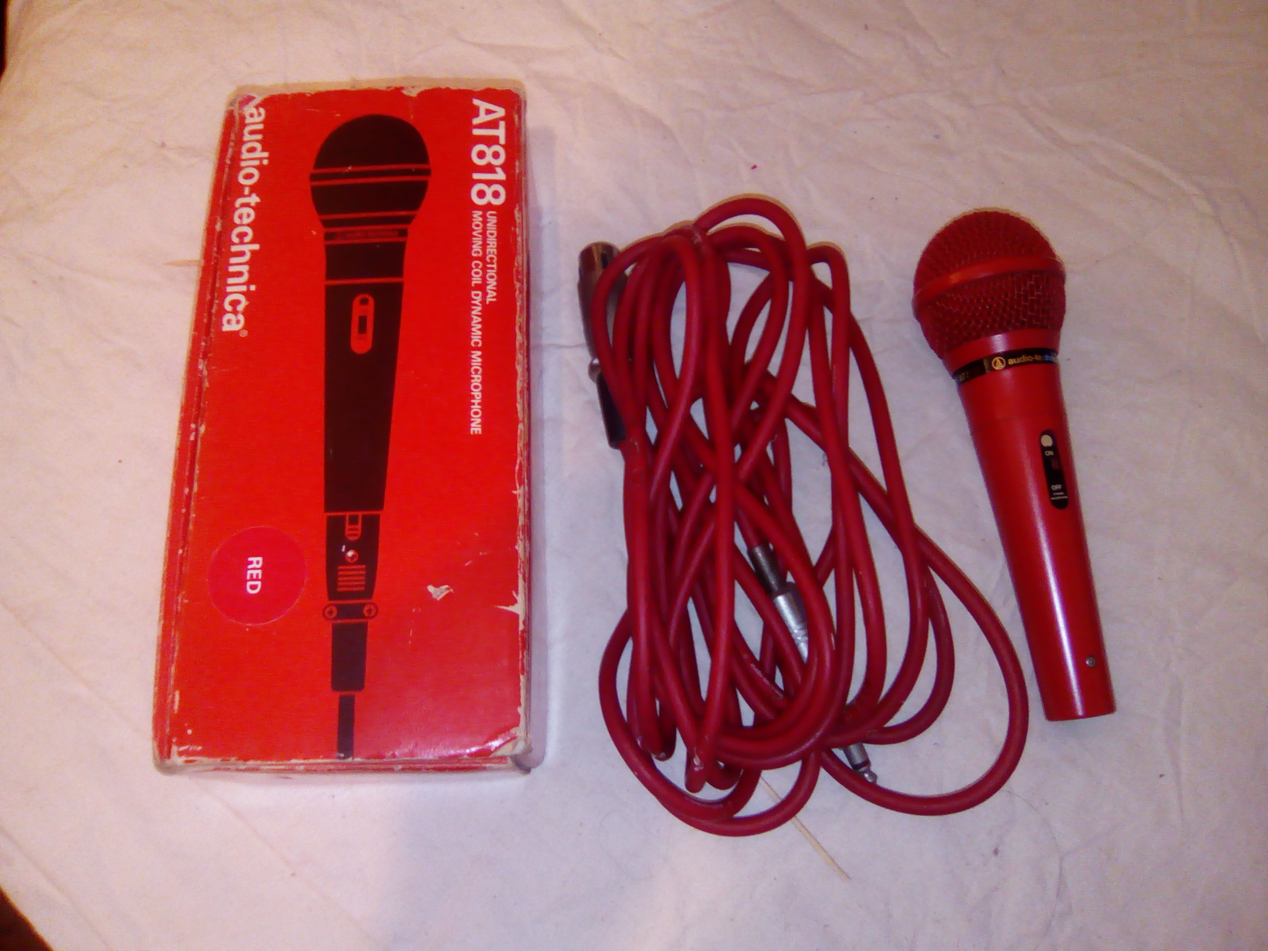 Good Red Lasonic microphone IMP-600 (Brand New).