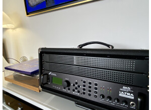 Fractal Audio Systems Axe-Fx Ultra (93337)