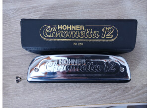 Hohner Chrometta 12
