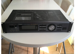 Roland Integra-7 (69605)