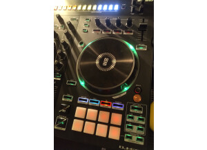 Roland DJ-505 (42100)