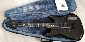 Très rare!!! Casio PG 380 guitare MIDI Black (état neuf) avec accessoires 3 cartes ROM sounds + housse de luxe