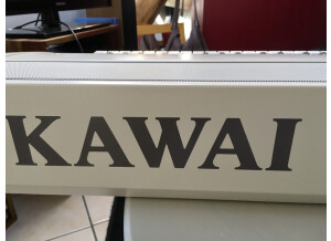 Kawai ES7