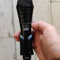 AKG D3700 en parfait état