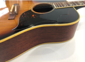 Gibson J-45 Southern Jumbo (76915)