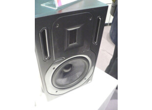 Behringer sort deux nouvelles paires de Truth...