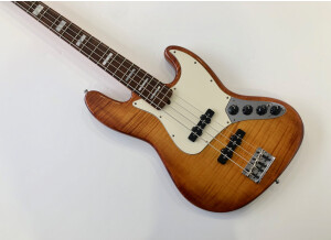 Fender Select Active Jazz Bass (76556)