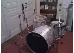 PDP Pacific Drums and Percussion Platinum Series