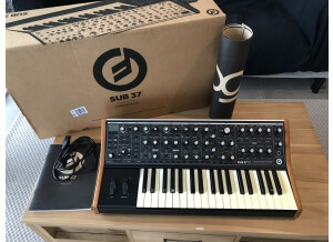 B0C13805-A088-4EE1-AC1C-617864CE66A0