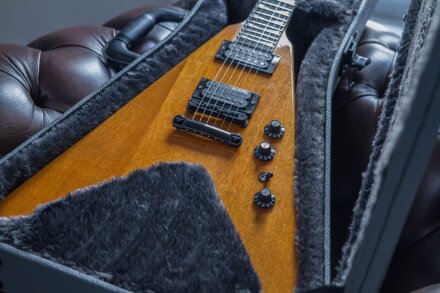 MustaineVEXP-15 MustaineVEXP-15