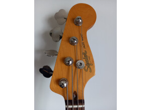 Squier Classic Vibe ‘60s Jazz Bass Fretless