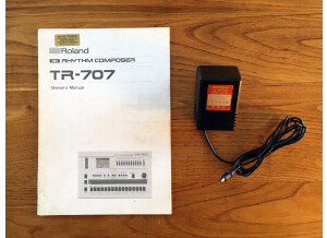 Roland TR-707 (73880)