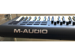 M-Audio Axiom 61 MKII
