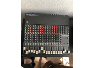 Mackie CR1604 (67337)