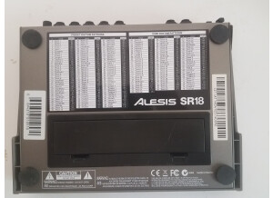 Alesis SR-18 (38851)
