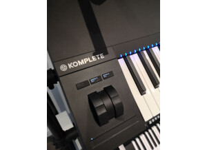 Native Instruments Komplete Kontrol S88 mk2 (48878)