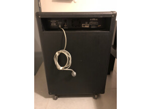 Fender BXR 300 (11009)