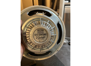 7DBD939F-83BA-4225-866B-29EAAC7DD923