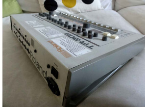 Roland TR-909 (91590)