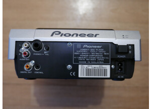 Pioneer CDJ-200