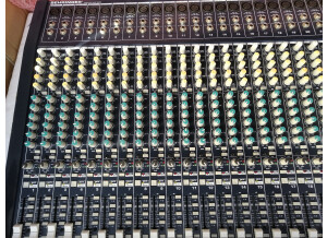 Behringer Eurodesk MX3282A (54161)