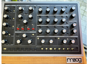 Moog Music Moog One 8 (34491)