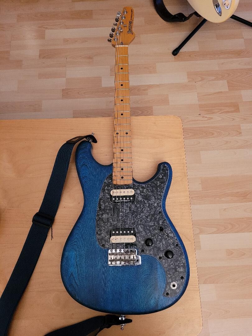 4393152.jpg 4393152.jpg